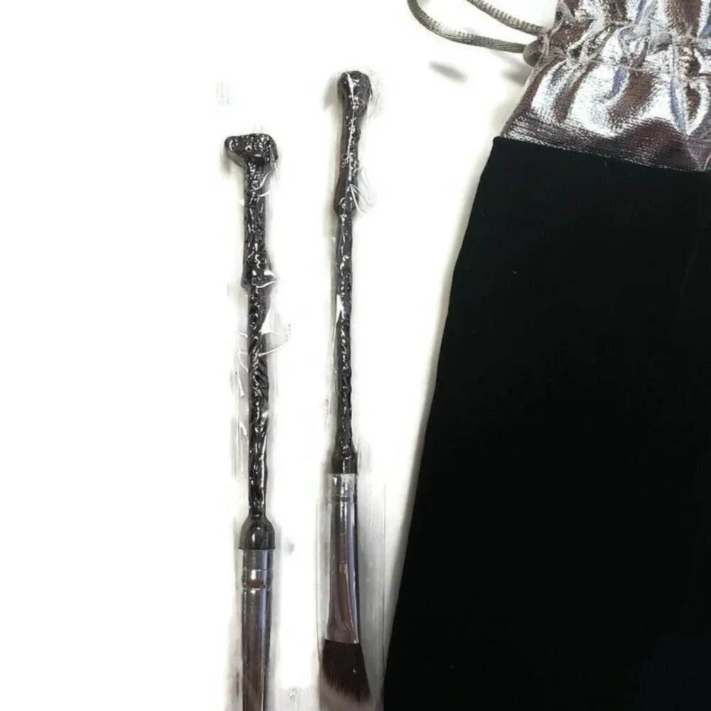 LaSante Cosmetics Harry Potter 5 Piece Wizard Wand Makeup Brushes